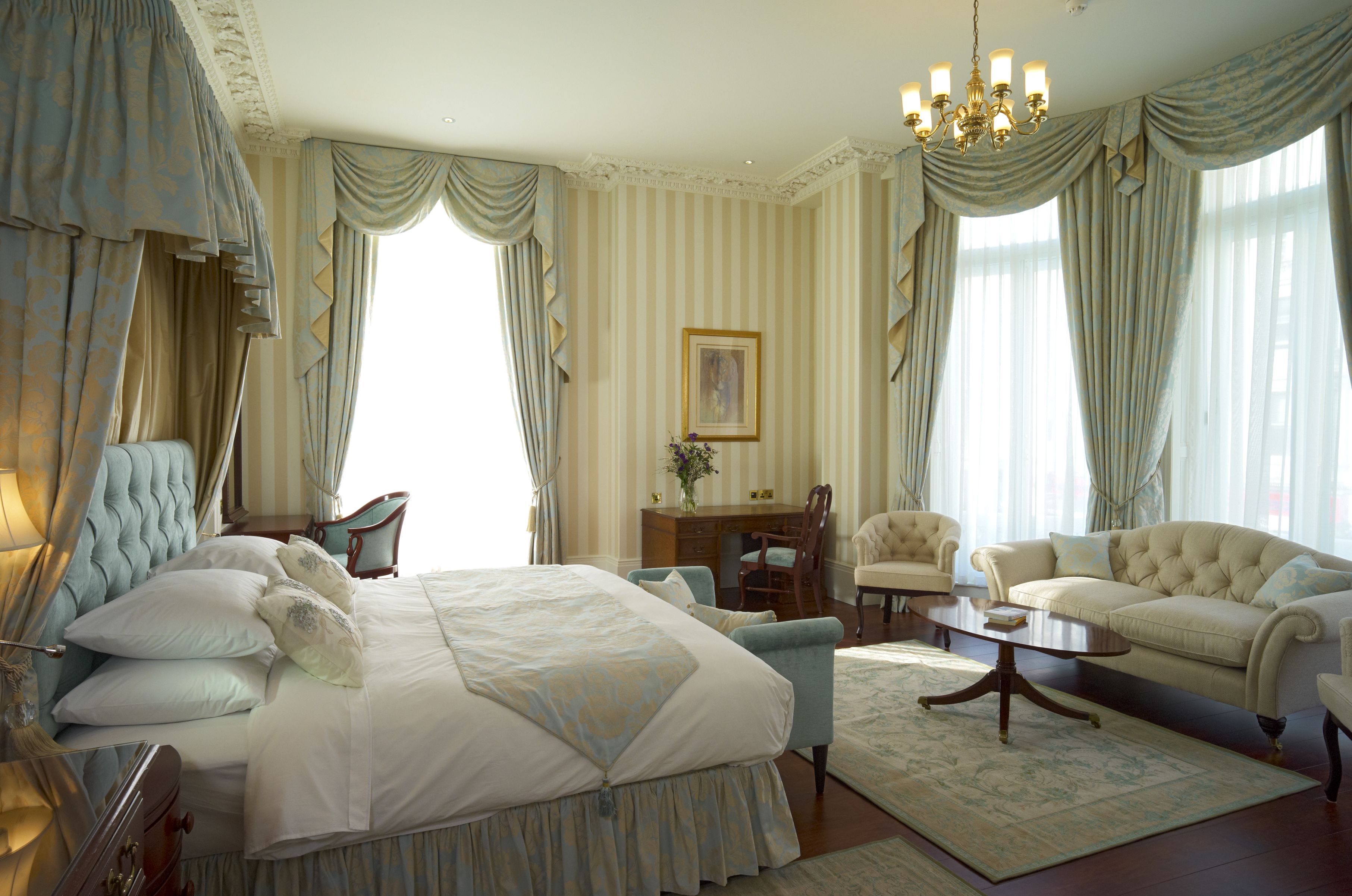 In-room safe, desk, laptop workspace, blackout curtains