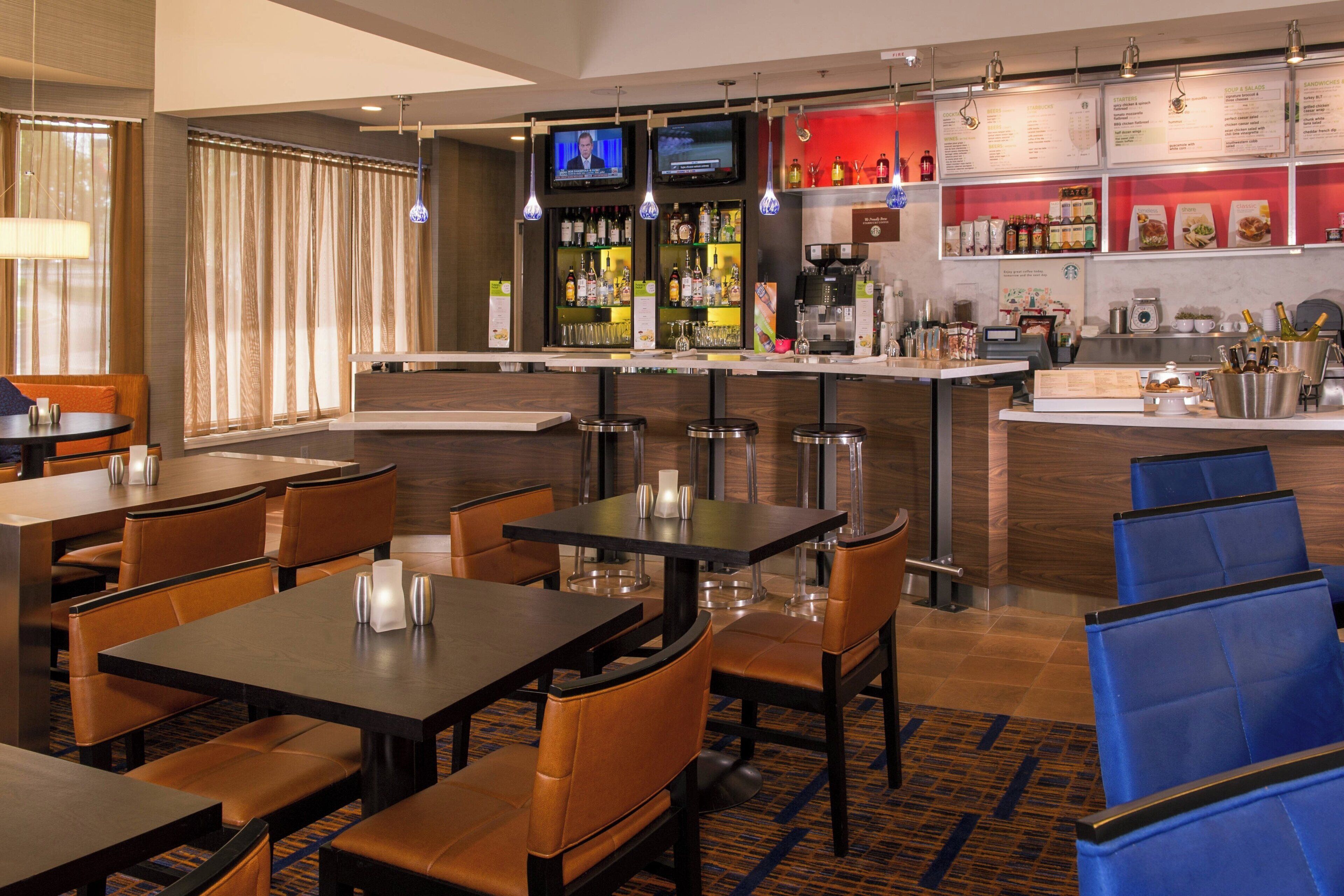 breakfast and dinner served, american cuisine