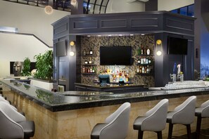 Bar (in der Unterkunft)
