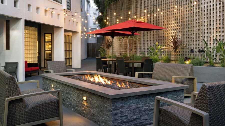 Courtyard by Marriott Los Angeles Century City/Beverly Hills