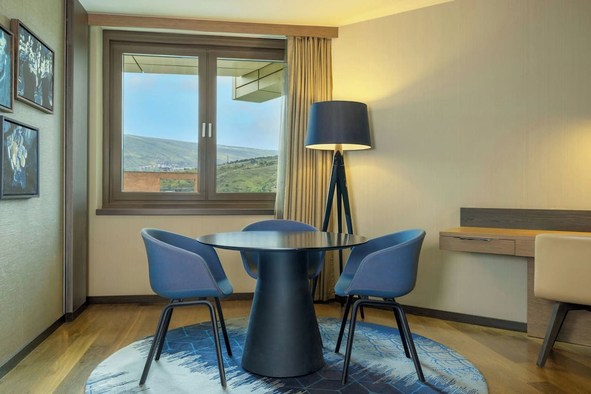 Habitació executiva, 1 dormitori, no fumadors | Roba de llit d'alta qualitat, minibar i caixa forta a l'habitació