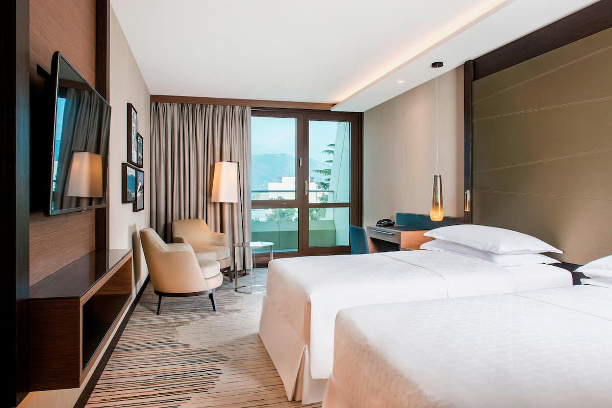 Ropa de cama de alta calidad y minibar