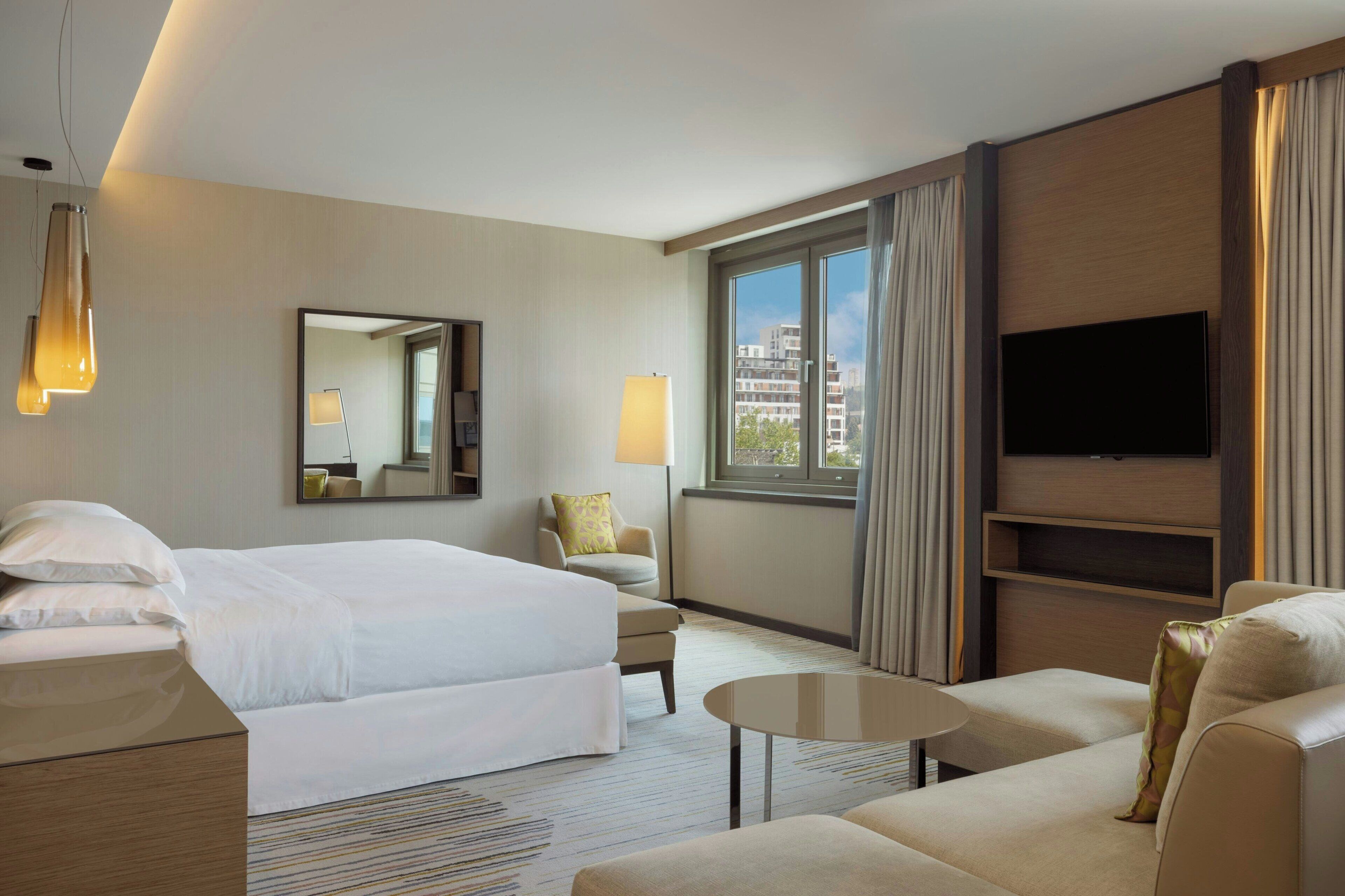 Premium bedding, minibar, in-room safe, desk