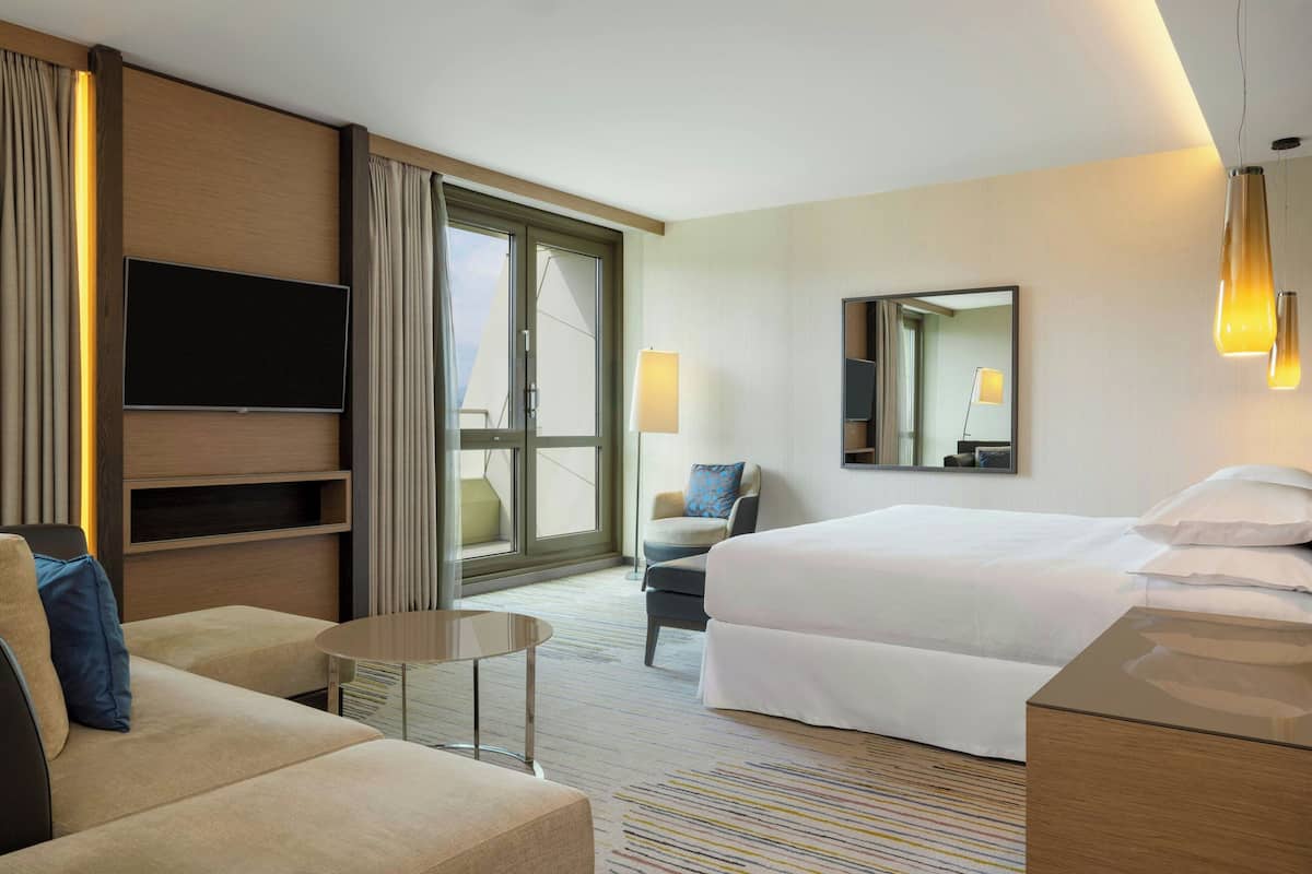 Habitació prèmium, 1 llit doble | Roba de llit d'alta qualitat, minibar i caixa forta a l'habitació