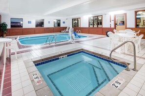 Indoor pool, sun loungers