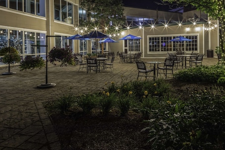 Terrace/patio. DoubleTree by Hilton Burlington Vermont