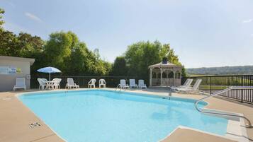 Seasonal outdoor pool