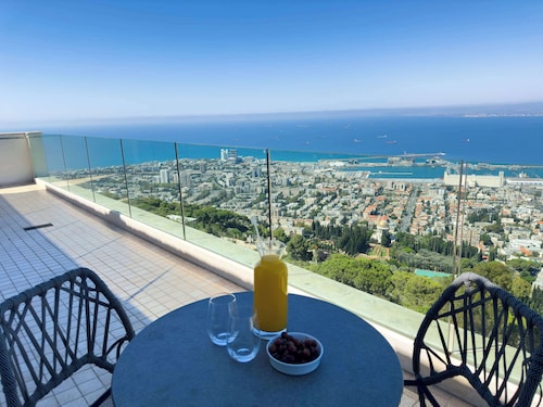 The Dan Carmel Hotel