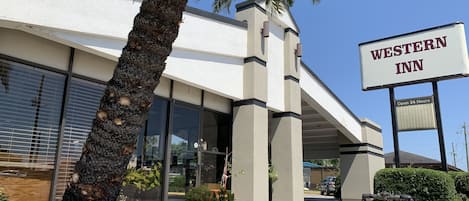 Entrada de la propiedad