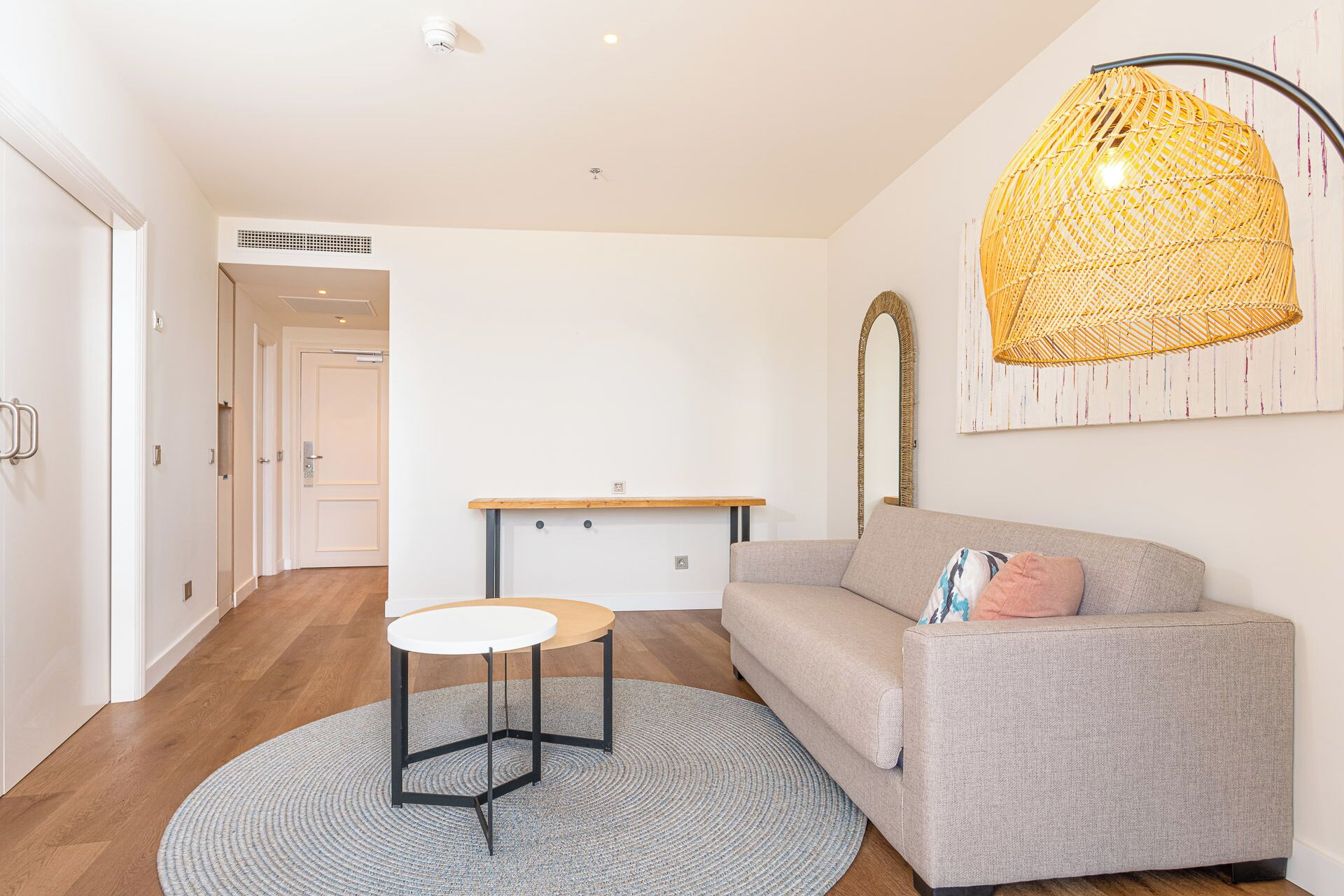 minibar, in-room safe, desk, blackout curtains