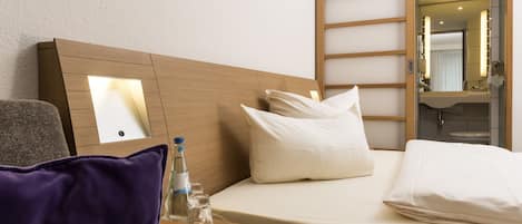 Superior Room, 1 Double Bed | In-room safe, desk, blackout drapes, soundproofing