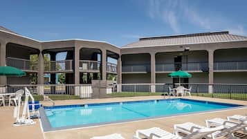 Seasonal outdoor pool