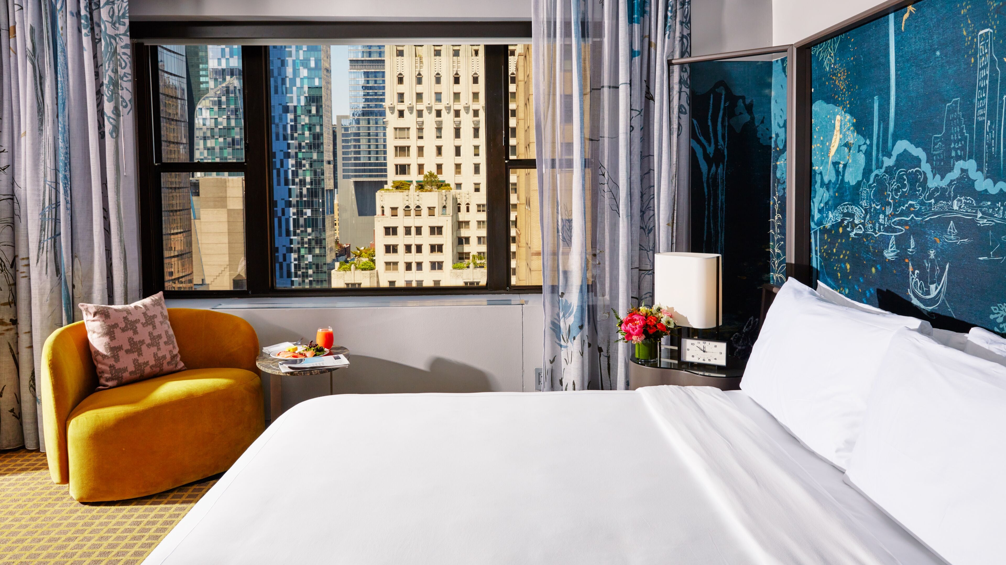 Room, 1 King Bed, City View