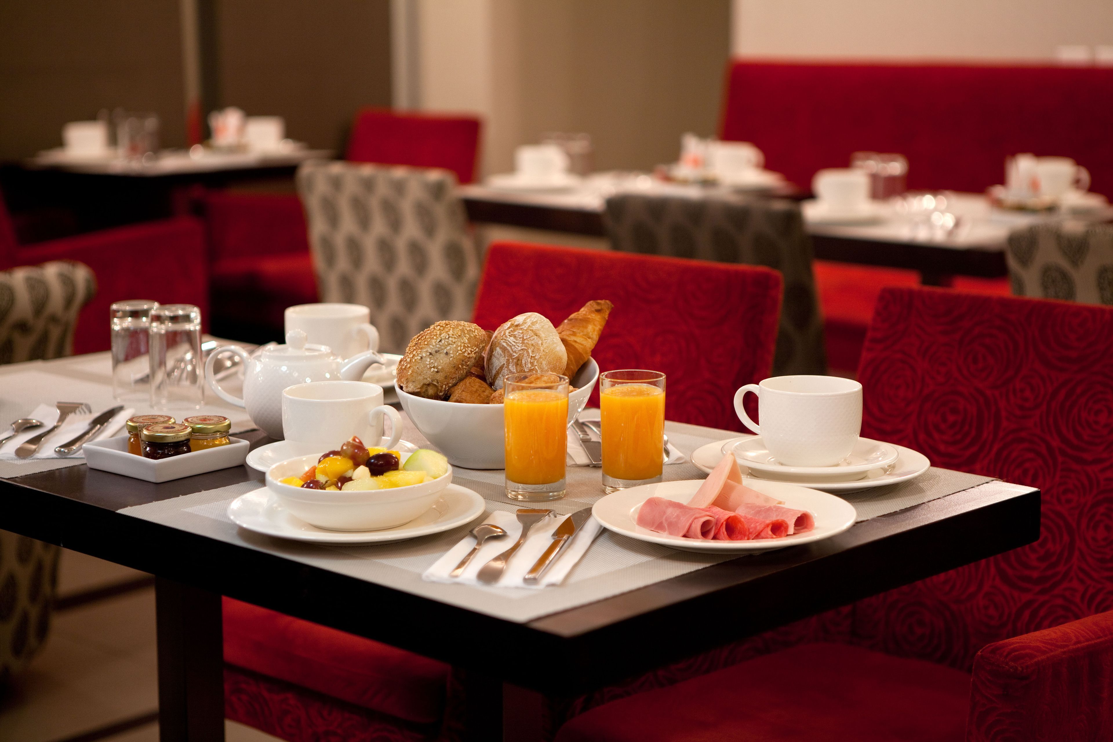 daily buffet breakfast (eur 14 per person)