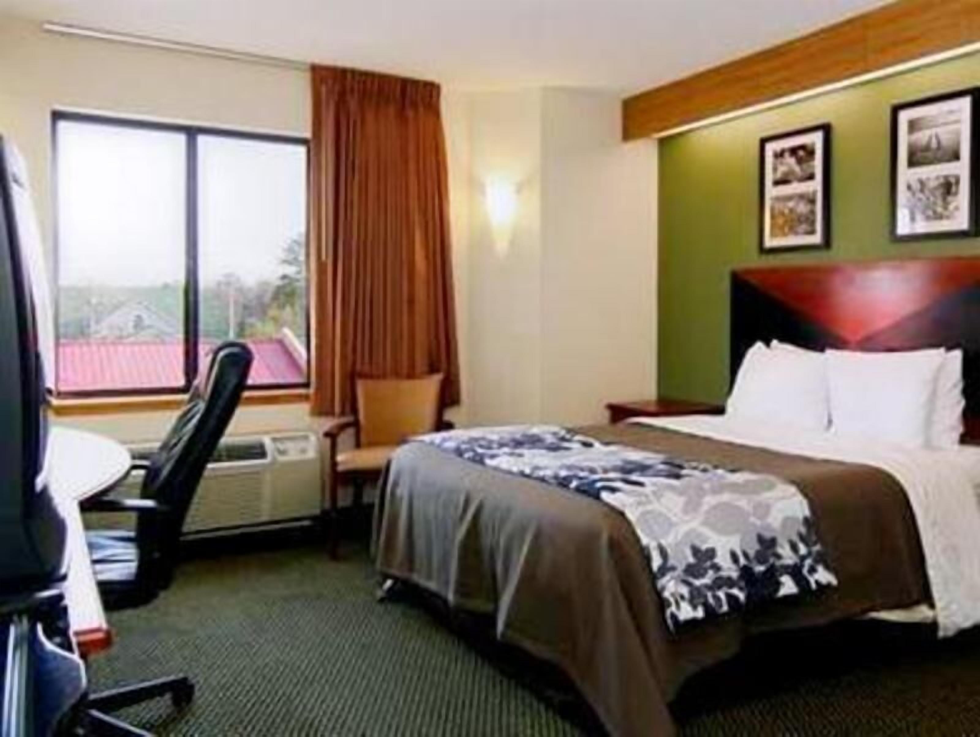 مكتب ومكواة/لوح كي وواي فاي مجانًا وملاءات أسرّة