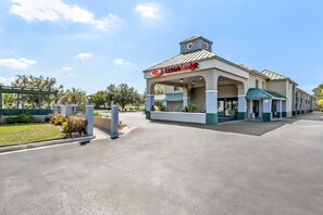 Exterior - Econo Lodge Goose Creek - Charleston North (Goose Creek)