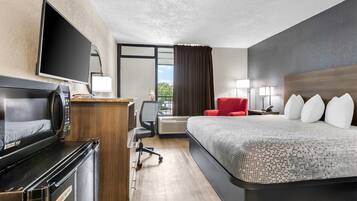 Zimmer, 1 King-Bett, Nichtraucher | Schreibtisch, laptopgeeigneter Arbeitsplatz, VerdunkelungsvorhÀnge