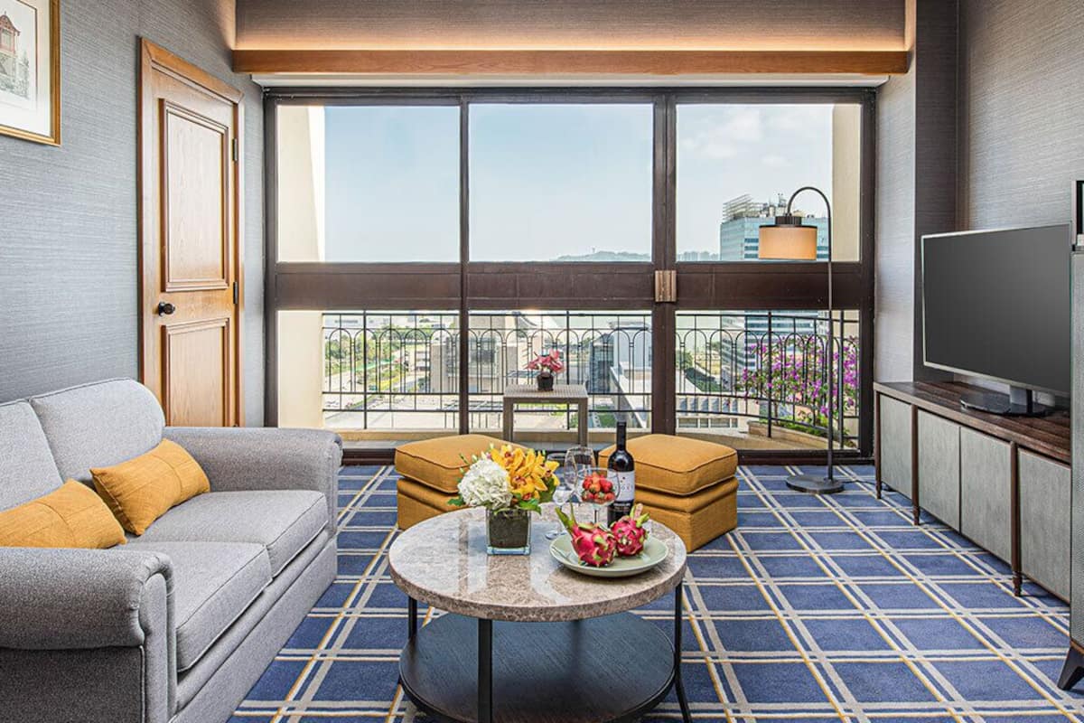 two bedroom suite | 2 bedrooms, premium bedding, minibar, in-room safe