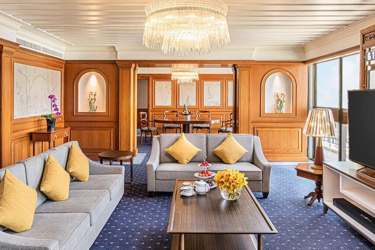 grand macau presidential suite | 2 bedrooms, premium bedding, minibar, in-room safe