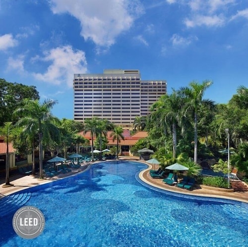 アーティゼン グランド ラパ マカオ (澳門雅辰酒店)