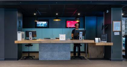 ibis Paris Pont De Suresnes