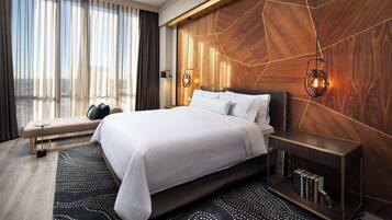 Egyptian cotton sheets, premium bedding, down comforters, pillowtop beds