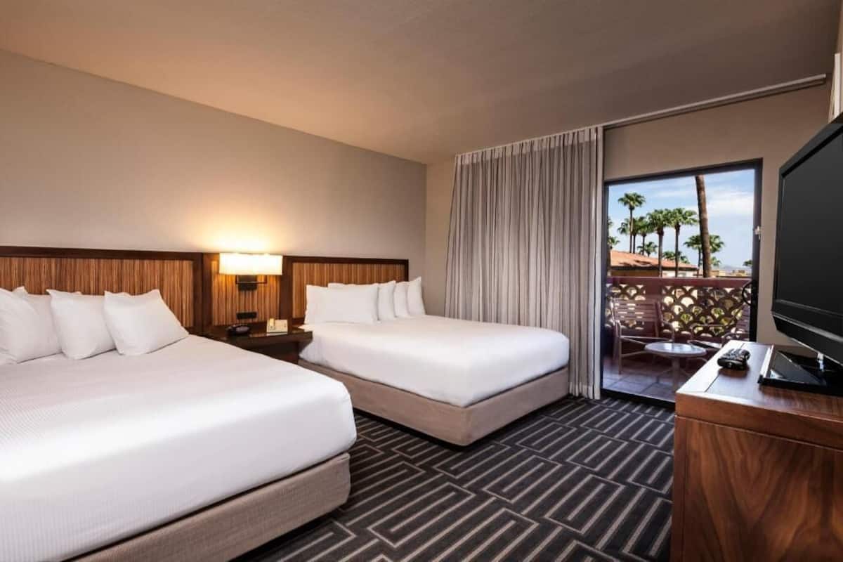 1 bedroom, premium bedding, pillowtop beds, in-room safe
