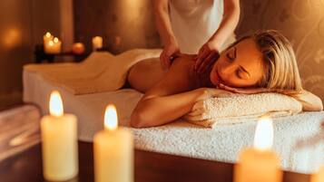 Couples treatment room(s), body treatments, aromatherapy