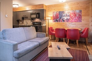 Superior Loft (Wolf Condo) | Living area | 43-inch LCD TV with cable channels, TV - Banff Rocky Mountain Resort (Banff)