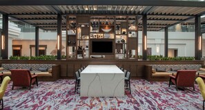 Lobby - Embassy Suites by Hilton Walnut Creek (Walnut Creek)