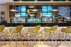 Bar (en la propiedad)