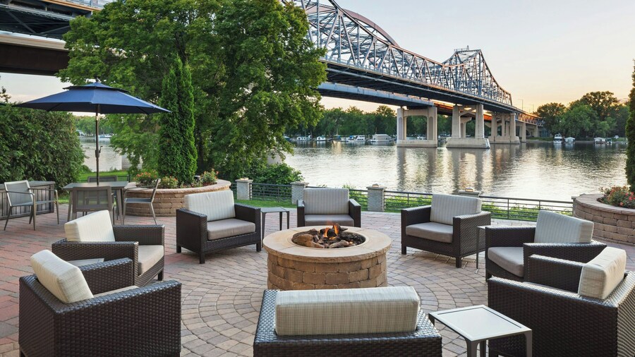 Courtyard by Marriott La Crosse