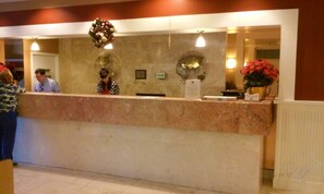 Reception - Imperial Swan Hotel & Suites (Lakeland)