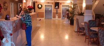 Imperial Swan Hotel & Suites