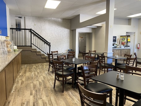 Restaurant. SureStay by Best Western Brockville