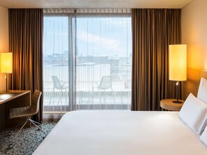 Classic Room | Premium bedding, minibar, in-room safe, desk