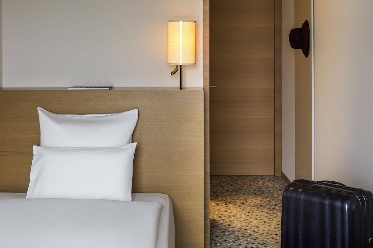 Chambre Classique, 1 lit une place | Literie de qualité supérieure, minibar, coffres-forts dans les chambres