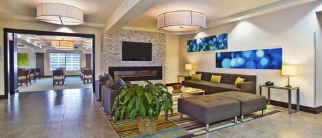 Coin salon dans le hall