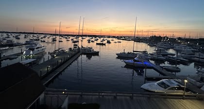 The Newport Harbor Hotel & Marina