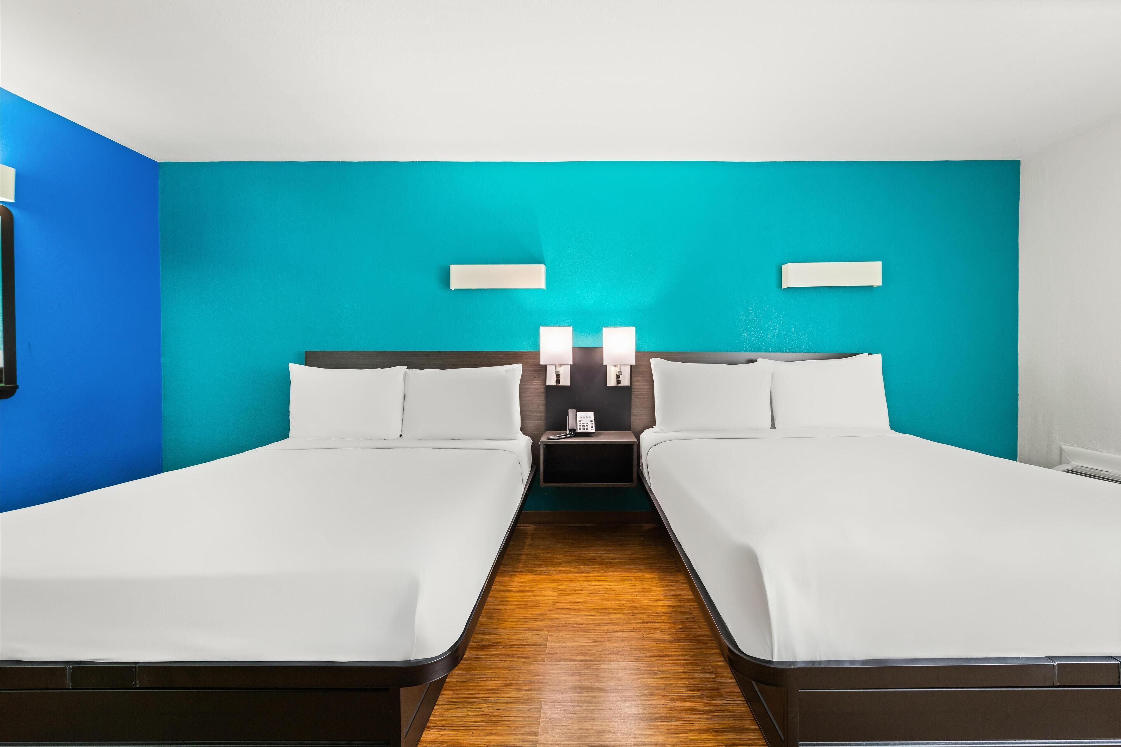 Photo - Signature Inn Miami