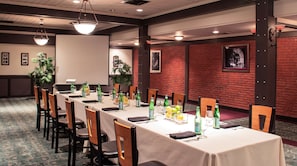 Meeting facility - SureStay Plus Hotel by Best Western Lehigh Valley (Bethlehem)