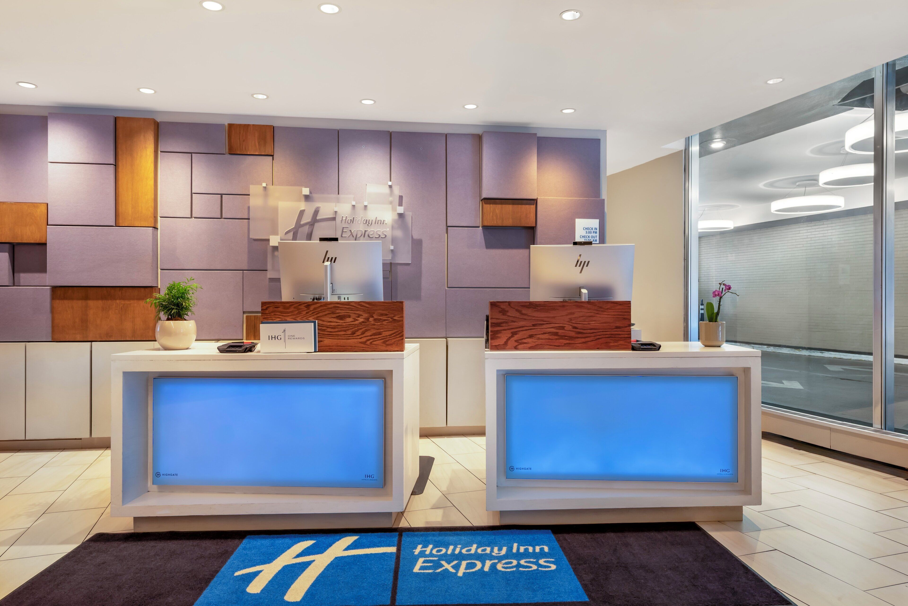 Photo - Holiday Inn Express Denver Downtown by IHG