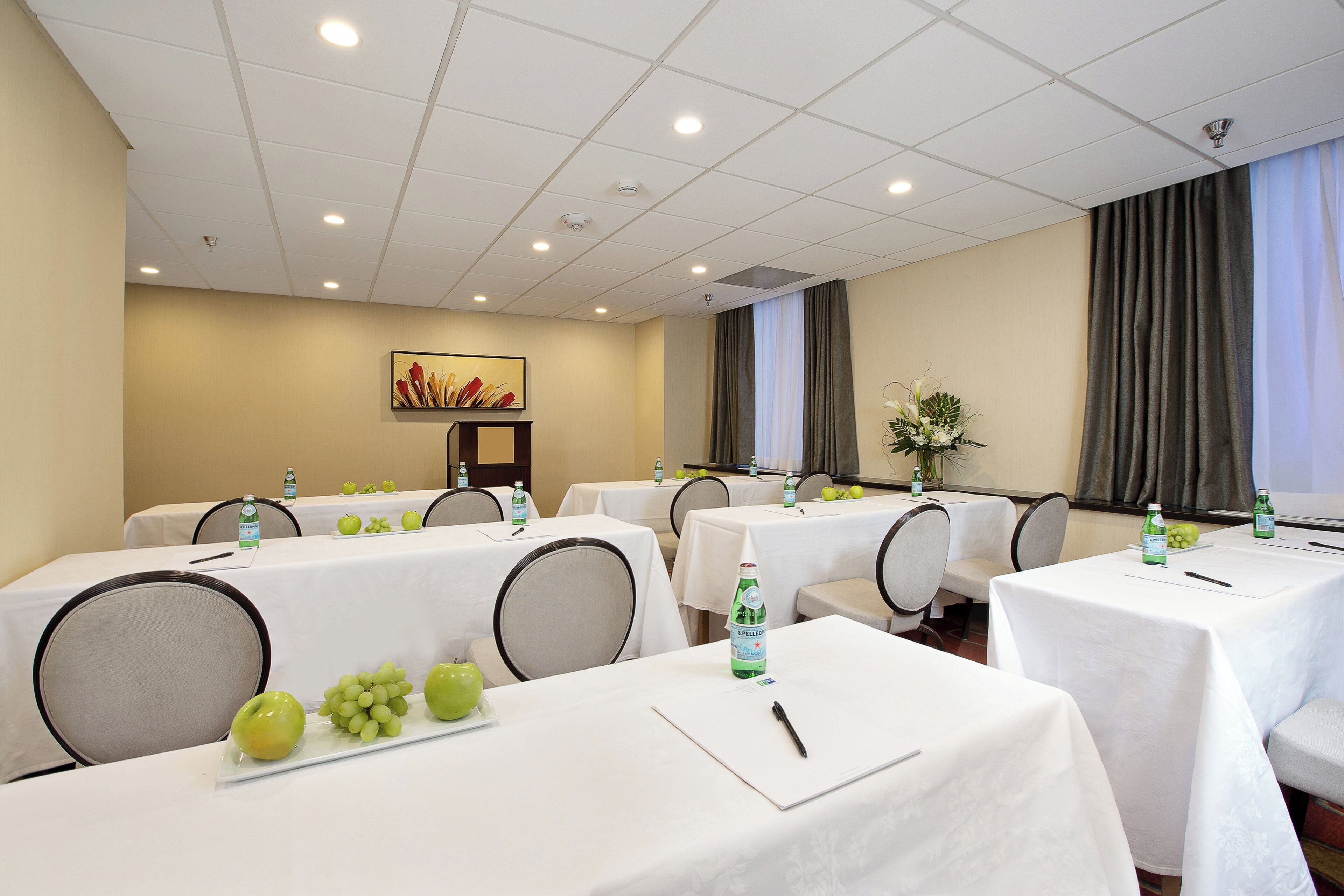 Photo - Holiday Inn Express Denver Downtown