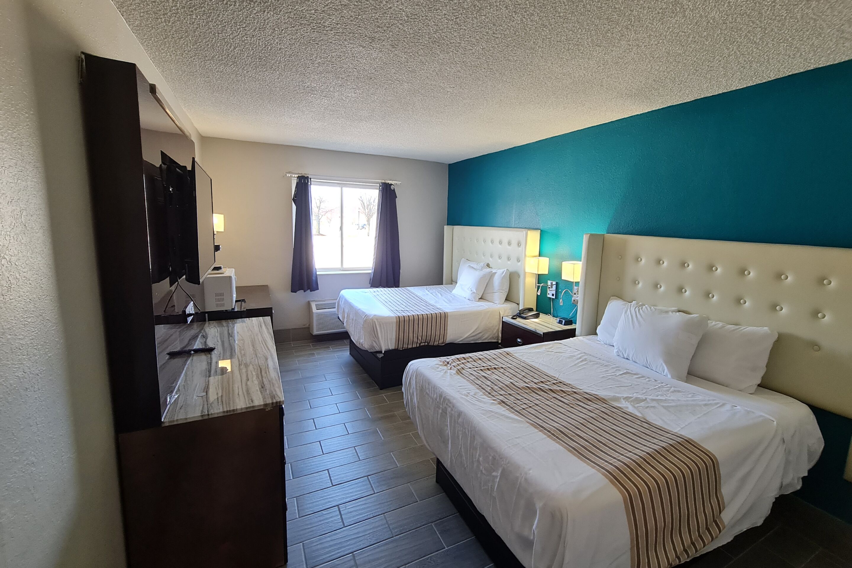 Bloomington Inn I-55 and I-74