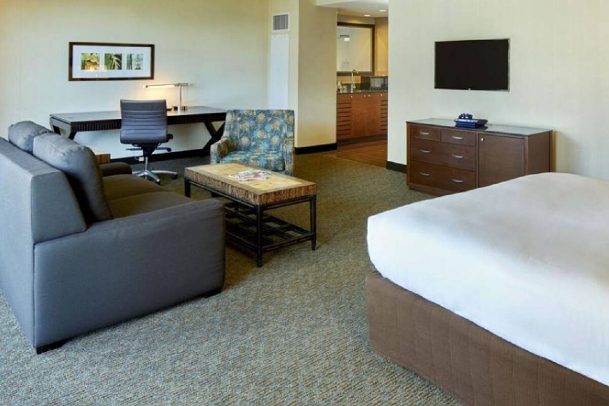 Premium bedding, down duvets, pillow-top beds, in-room safe