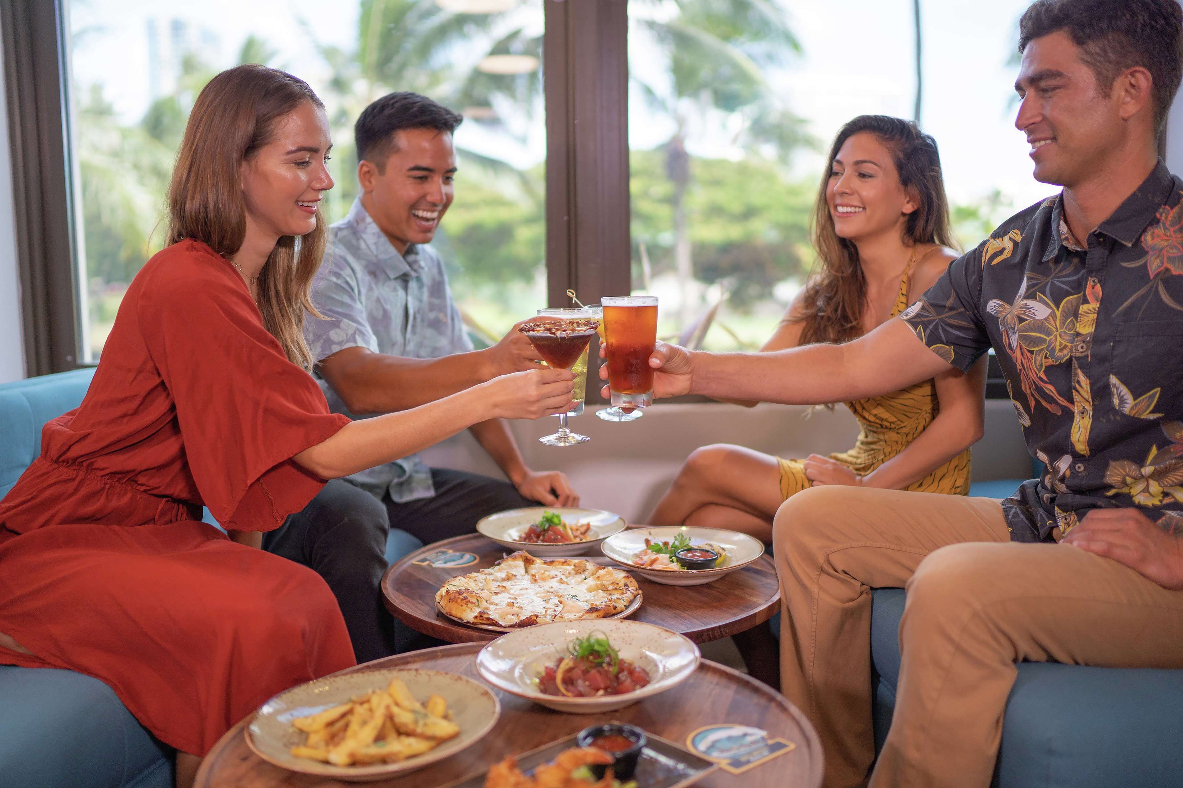 Foto - DoubleTree by Hilton Alana - Waikiki Beach