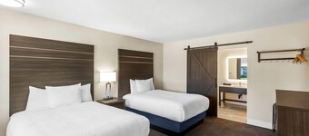 Travelodge by Wyndham Santa Rosa Wine Country