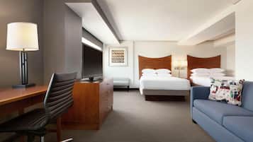 Premium bedding, in-room safe, desk, laptop workspace