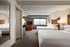 Premium bedding, in-room safe, desk, laptop workspace