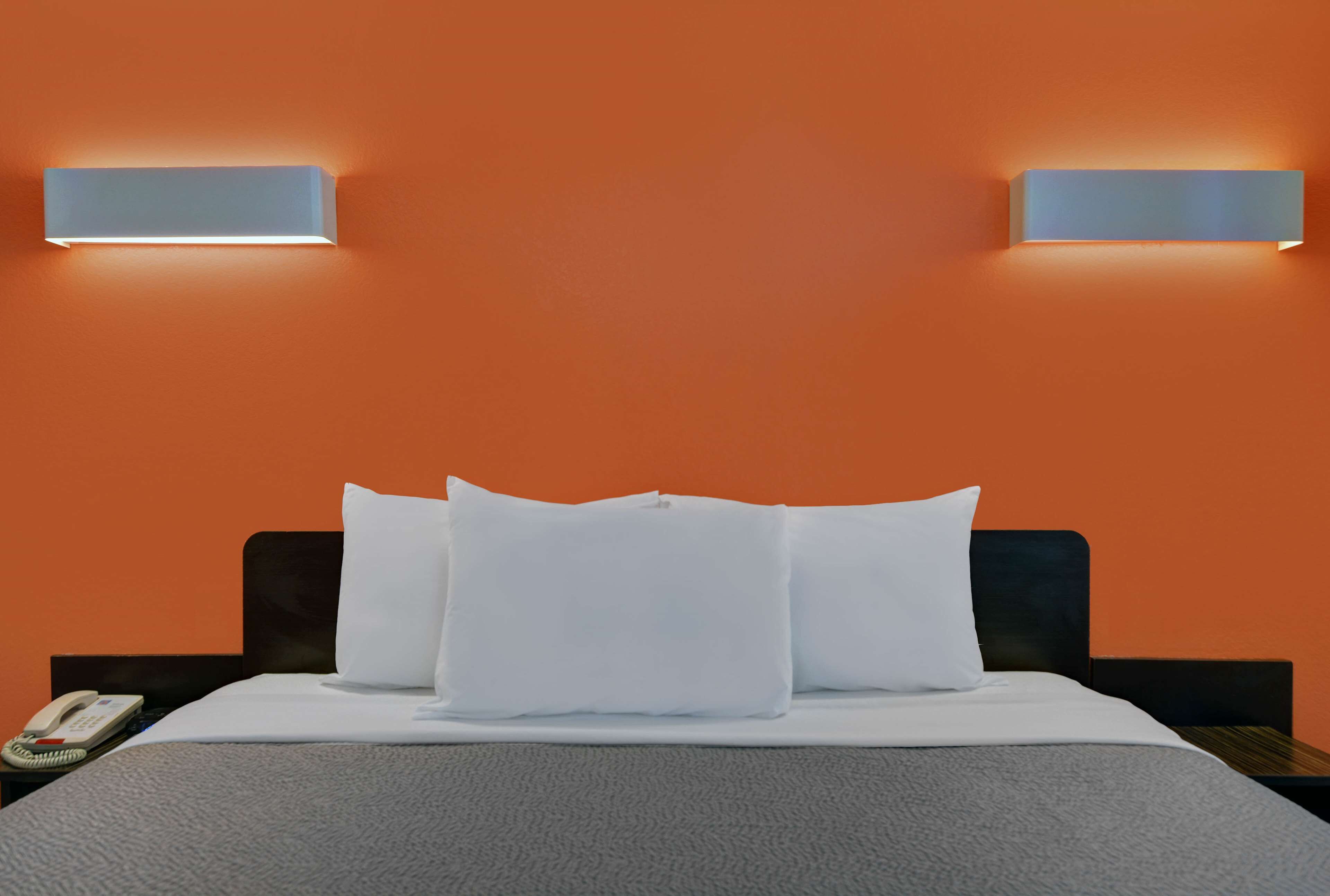 Wifi gratis y ropa de cama 